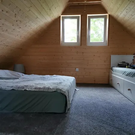 Akacliget Vendeghaz Holiday home *