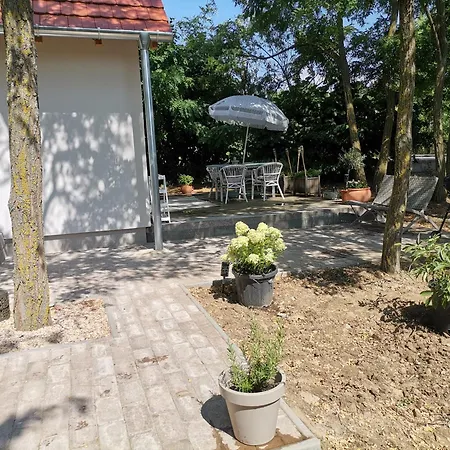 Akacliget Vendeghaz Holiday home